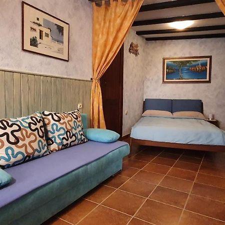 Studio Apartment Grisia Rovinj Exterior photo